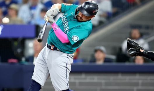 【MLB】队史首闯WS梦碎！水手单场3失误自毁长城，内勒超大号全垒打无力回天，ALCS被蓝鸟扳平3比3【照片：Getty Images】