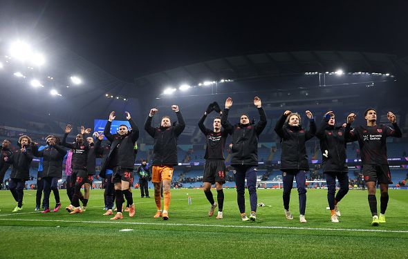 比赛后的勒沃库森球员们 photo/Getty Images