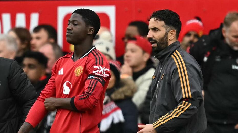 梅努与主帅阿莫林【照片：(C) Getty Images】