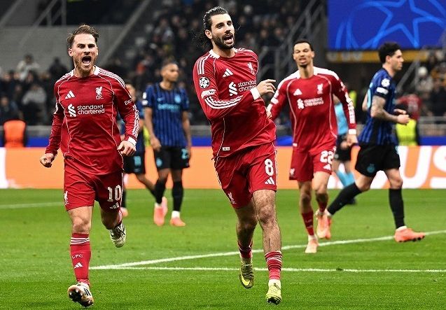 索博斯莱（8号）主罚致胜点球，击败国际米兰。（C）GettyImages（SoccerDigestWeb）