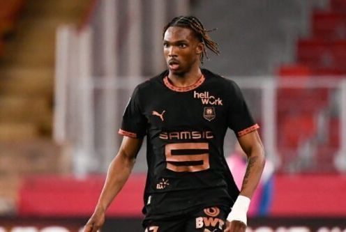 利物浦就20岁后卫雅奎特的转会事宜与雷恩达成协议！【照片】＝Getty Images（SOCCER KING）