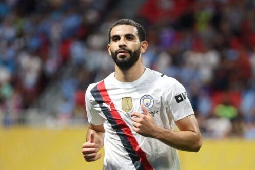 完成曼城首秀的拉扬·艾特·努里 [图片来源]=Getty Images（SOCCER KING）