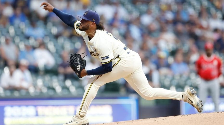 酿酒人的弗雷迪·裴洛塔（MLB Advanced Media）