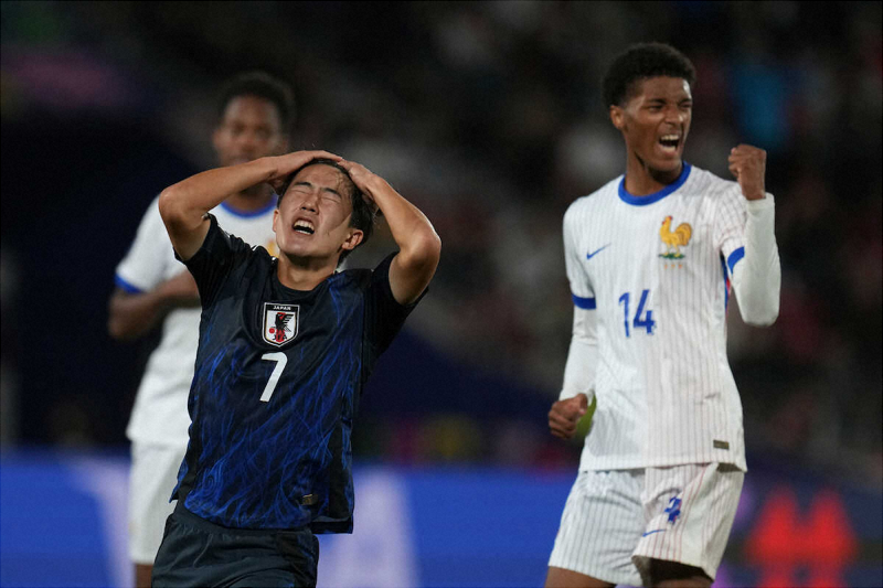 日本U-20国家队球员因未能晋级八强而失望