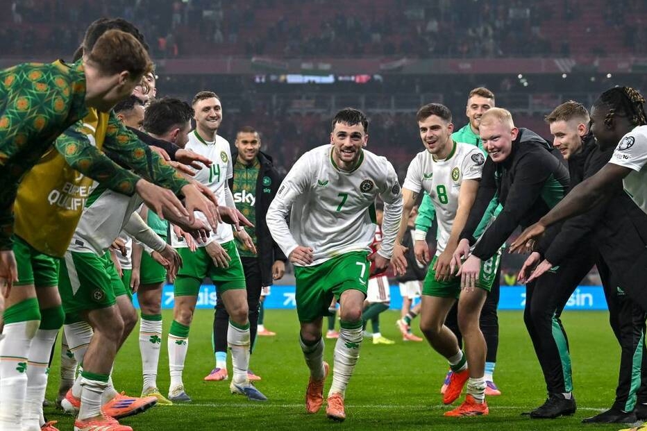 【世预欧洲】命运之战！帕罗特完成帽子戏法，在最后一刻攻入致胜球，爱尔兰3比2险胜匈牙利挺进世界杯附加赛【照片：Getty Images】