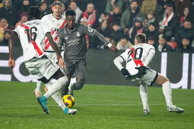 【西甲】挑战「魔鬼主场」！欧冠惨败后，榜首皇马作客巴列卡斯寻求联赛5连胜，欲破5战仅1胜纪录【(C)LaLiga】