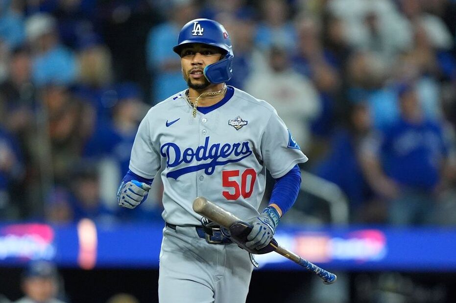 道奇巨星穆奇·贝兹本季将调整定位，负责在中心打线收割分数（路透）